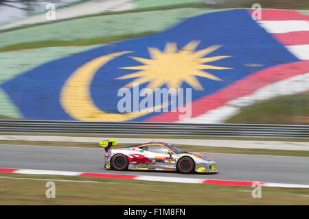 Sepang, en Malaisie. 08Th Nov, 2015. Aucune voiture Ferrari 1 quitte son tour à 2 Asian Festival de course de vitesse, Sepang, Malaisie Crédit : Chung Jin Mac/Alamy Live News Banque D'Images