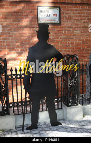 Londres, Royaume-Uni, 10 juin 2015 : Ambiance au Mr Holmes - UK Film Premiere à l'Odéon, Kensington High Street à Londres Banque D'Images