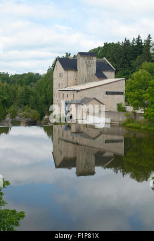 Vue d'Elora et de la rivière Grand, en Ontario, Canada Banque D'Images