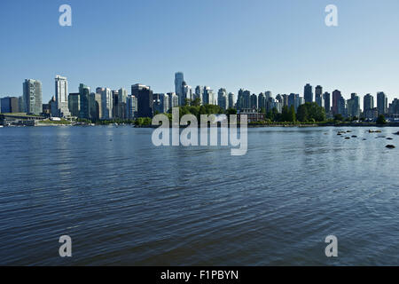 Vancouver, C.-B. - Vancouver Downtown Skyline en été. Canada Photo Collection Banque D'Images