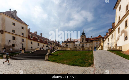 Château, Valtice, l'UNESCO, Moravie du Sud, République Tchèque, Europe Banque D'Images