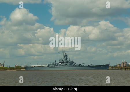 Une photographie de l'USS Missouri dans la baie de Mobile, Alabama. Banque D'Images