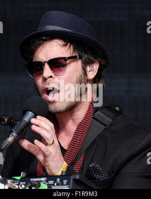 Gaz Coombes joue au festival No6 le 09/06/2015 à Portmeirion, Gwynedd, au nord du Pays de Galles. Les personnes sur la photo : Gareth Michael 'gaz' Coombes. Photo par Julie Edwards/Alamy Live News Banque D'Images