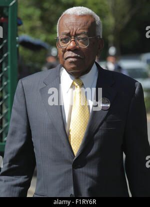 Londres, Royaume-Uni, 10 juillet 2015 : Sir Trevor McDonald OBE vu au tournoi de Wimbledon 2015 Banque D'Images