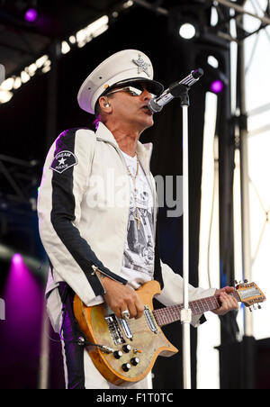 Robin Zander de Cheap Trick le rock band à la rébellion de la Caroline du Nord à Charlotte, Caroline du Nord Banque D'Images