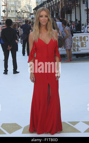 Londres, Royaume-Uni, 30 juin 2015 : Lauren Pope assiste à la Magic Mike : XXL - UK film premiere, Leicester Square à Londres Banque D'Images