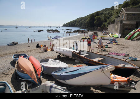 Le village de vacances de cawsand Cornwall sur la côte du sud Banque D'Images