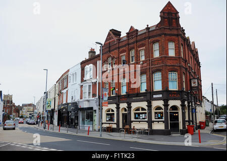 Southsea Portsmouth Hampshire UK - Albert Road view Banque D'Images