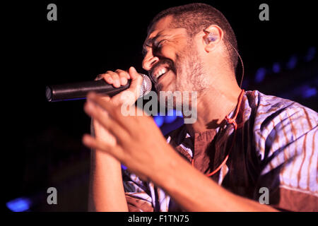 Criolo fonctionne à Dromos Festival à Mogoro, Sardaigne, 1er août 2015 Banque D'Images