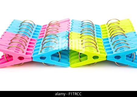 Beaucoup de linge sur un fond blanc Banque D'Images