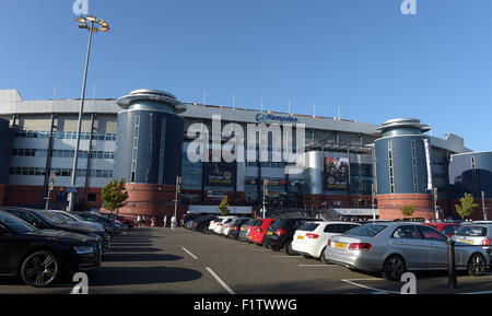 Glasgow, Grande-Bretagne. 07Th Nov, 2015. Vue extérieure du stade Hampden Park avant l'UEFA EURO 2016 GROUPE D match de qualification entre l'Ecosse et l'Allemagne à Glasgow, l'Angleterre, 07 septembre 2015. Photo : Federico Gambarini/dpa/Alamy Live News Banque D'Images