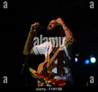 Virginia Beach, Virginia, USA. 12Th Mar, 2015. AMERICAN MUSIC FESTIVAL réunit Jamician LES WAILERS Band Reggae à la plage de Virginia Beach, Virginie le 5 septembre 2015.© Jeff Moore 2015 © Jeff Moore/ZUMA/Alamy Fil Live News Banque D'Images