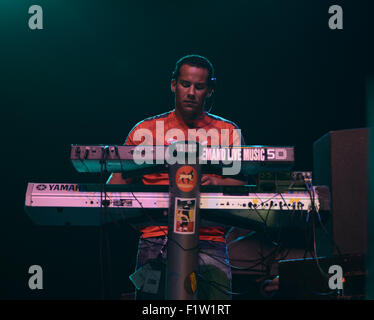 Virginia Beach, Virginia, USA. 12Th Mar, 2015. AMERICAN MUSIC FESTIVAL réunit Jamician LES WAILERS Band Reggae à la plage de Virginia Beach, Virginie le 5 septembre 2015.© Jeff Moore 2015 © Jeff Moore/ZUMA/Alamy Fil Live News Banque D'Images