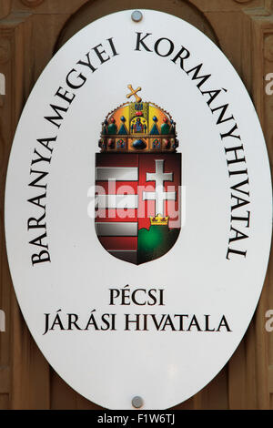 Hongrie Pécs Kossuth Tér Baranya County government office Banque D'Images