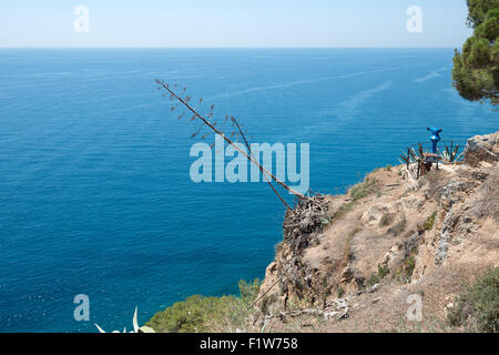 Seascape de vieille forteresse avec vue sur la falaise à Tossa de Mar, Catalogne, Espagne. Banque D'Images