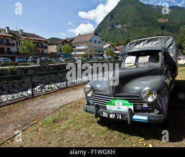 La Jacquemarde 2015 à Montriond (France) : Peugeot 203 U8 Camionette Banque D'Images