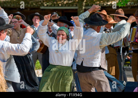 Troupe de danse folklorique de Boião dans la vallée du Douro, Alto Douro, Portugal Banque D'Images