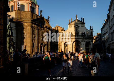 Église du Saint Sauveur et Saint François d'Assise Église à Prague, République Tchèque, Europe Banque D'Images