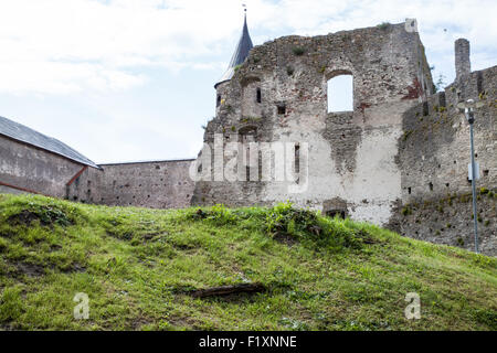 Ruines de la cité médiévale, château épiscopal Haapsalu Estonie Banque D'Images