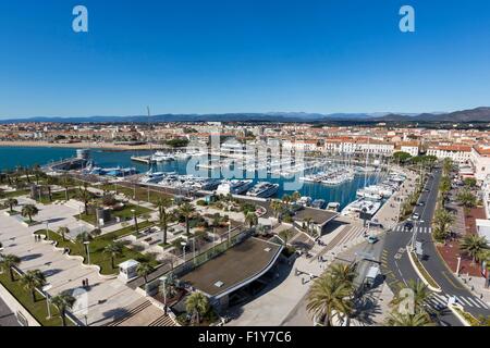 La France, Var, Saint Raphael, le jardin Bonaparte et du vieux port Banque D'Images