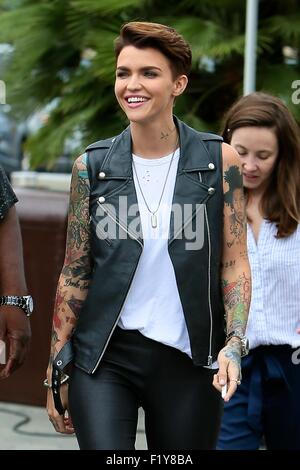 Ruby Rose apparaît sur 'Extra' comprend : Ruby Rose Où : Los Angeles, California, United States Quand : 08 Oct 2015 Banque D'Images