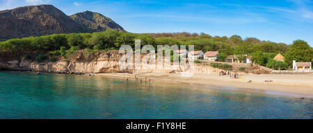 Vue panoramique sur la plage de Tarrafal dans l'île de Santiago au Cap Vert - Cap Vert Banque D'Images