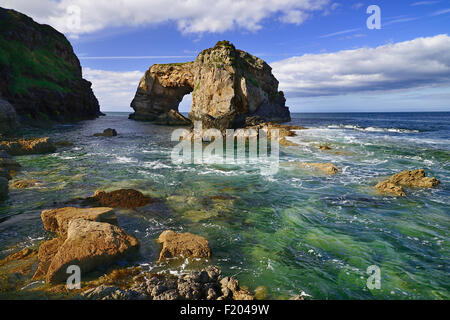 L'Irlande, comté de Donegal, Fanad Peninsula, Grand Pollet Arch. Banque D'Images