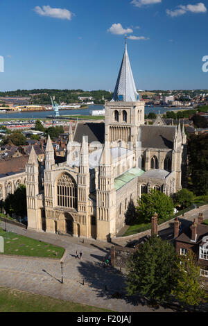 La Cathédrale de Rochester, château de Rochester, Kent, Angleterre, Royaume-Uni, Europe Banque D'Images