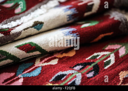 Tapis Handloomed de roumain. Banque D'Images