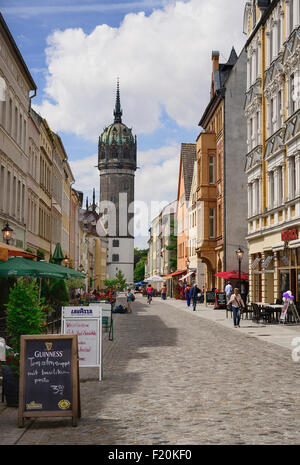 Allemagne Sachsen-anhalt Lutherstadt Wittenberg l'église du château Schlosskirche ou également connu sous le nom de All Saints Church vue éloignée sur Banque D'Images