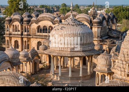 L'Inde, Rajasthan, région de Shekhawati, Nawalgarh, cenotaph Banque D'Images