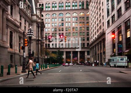 United States, Pennsylvania, Philadelphia, Centre Ville, traversant S. Penn Square et S. Broad Street Banque D'Images