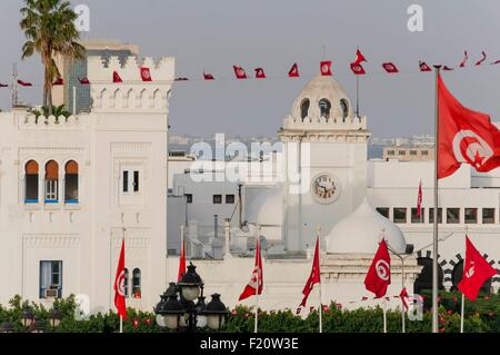 Tunisie, Tunis, centre-ville, Govenament Palace en vue Médina de la Place de la Kasbah Banque D'Images