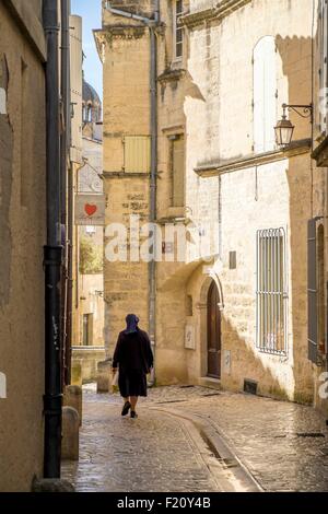 La France, Gard, Uzes, Coin Street Banque D'Images