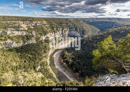 La France, l'Ardèche, gorges de l'Ardèche, à 30 km de Vallon Pont d'Arc à Saint Martin d'Ardèche, Ardèche river Banque D'Images