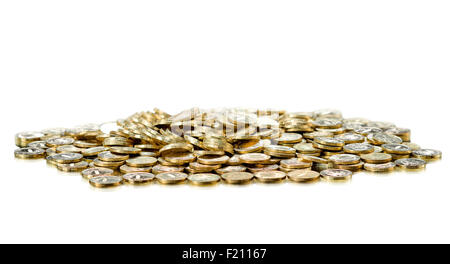 Rouleau d'or monétaire ou changer de coin, sur fond blanc, isolé Banque D'Images