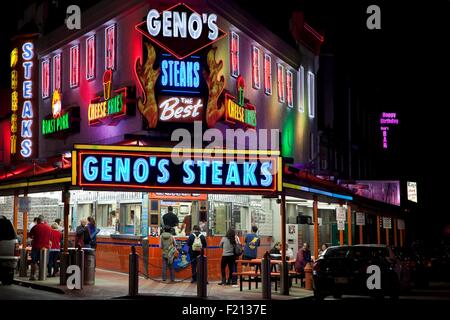 United States, Pennsylvania, Philadelphia, Philadelphie, 9e Rue. Steaks de Geno's Banque D'Images