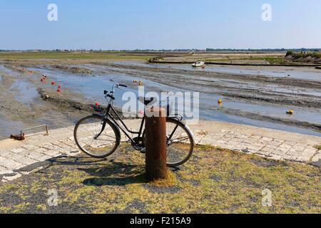 En France, en Charente Maritime, Loix, port Banque D'Images