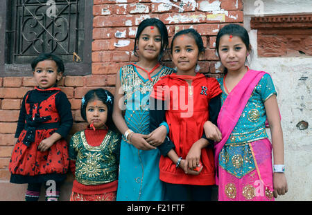 Les enfants à Katmandou au Népal Banque D'Images