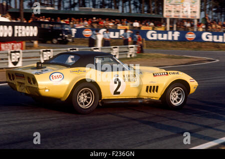 2 Henri Greder Jean Pierre Rouget Chevrolet Corvette Le Mans 14 Juin 1970 Banque D'Images