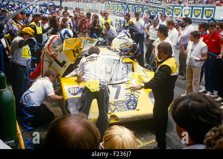 Klaus Ludwig, Paolo Barilla et John Winter Porsche 956, le Vainqueur Le Mans 16 Juin 1985 Banque D'Images