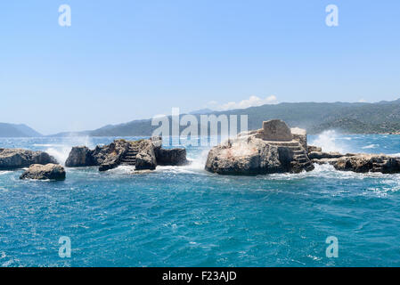 Ville Lycienne engloutie sur l'île de Kekova, Turquie Banque D'Images