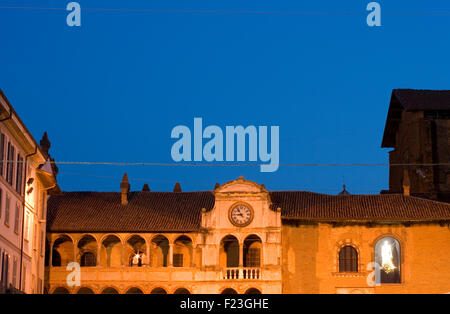 Vittoria e Broletto square, Pavia - Italie Banque D'Images