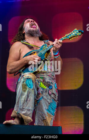 Bugo épater la foule Live au Festival 2015 victorieux Banque D'Images