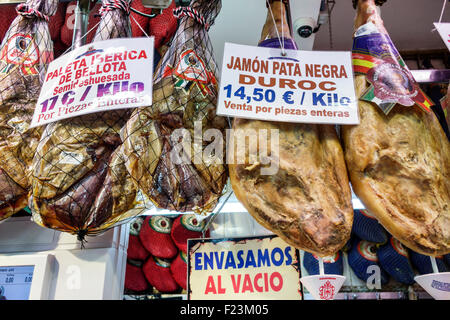 Madrid Espagne, Hispanic Centro, Carrera de San Jeronimo, Museo del Jamon, Musée de Ham, intérieur, restaurant restaurants repas café cafés, Iberi Banque D'Images