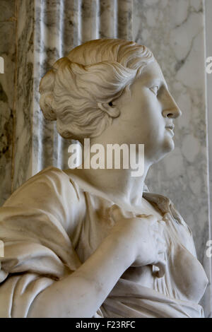 Détail du monument de la famille Coventry, Eglise Sainte-marie Madeleine, Croome, Worcestershire, Angleterre, RU Banque D'Images