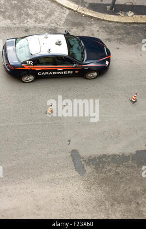 Voiture de police italienne, les Carabiniers location Banque D'Images