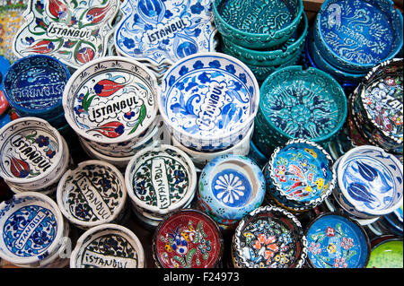 Turquie, Istanbul : Le Grand Bazar (Kapalıçarşı) à Istanbul est l'un des plus grands marchés couverts du monde avec 60 rues Banque D'Images