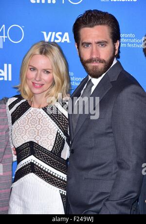 Toronto, ON. Sep 11, 2015. Naomi Watts, Jake Gyllenhaal à la conférence de presse pour la conférence de presse de démolition au Festival International du Film de Toronto 2015, TIFF Bell Lightbox, Toronto, le 11 septembre 2015. Credit : Gregorio Binuya/Everett Collection/Alamy Live News Banque D'Images