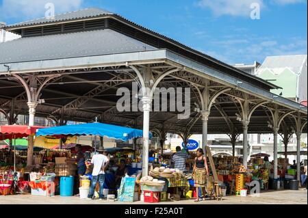 La France, la Guadeloupe (French West Indies), Grande Terre, Pointe a pitre, Central Market, ou marché aux épices ou de Saint Antoine, le marché est un bâtiment communal dans le quartier historique, construit en 1874 Banque D'Images